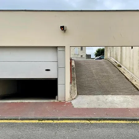 Close To Deauville, Seaview, Parking Apartment